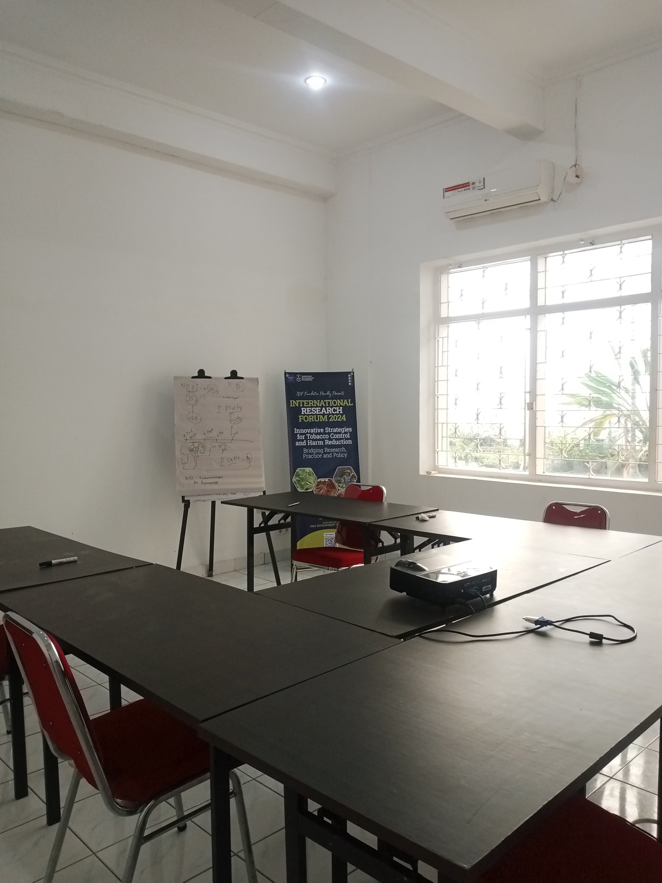 Disewakan Ruang Kantor (Office Space) Luas di Kawasan Senen, Jakarta Pusat - Investasi Lokasi Terbaik