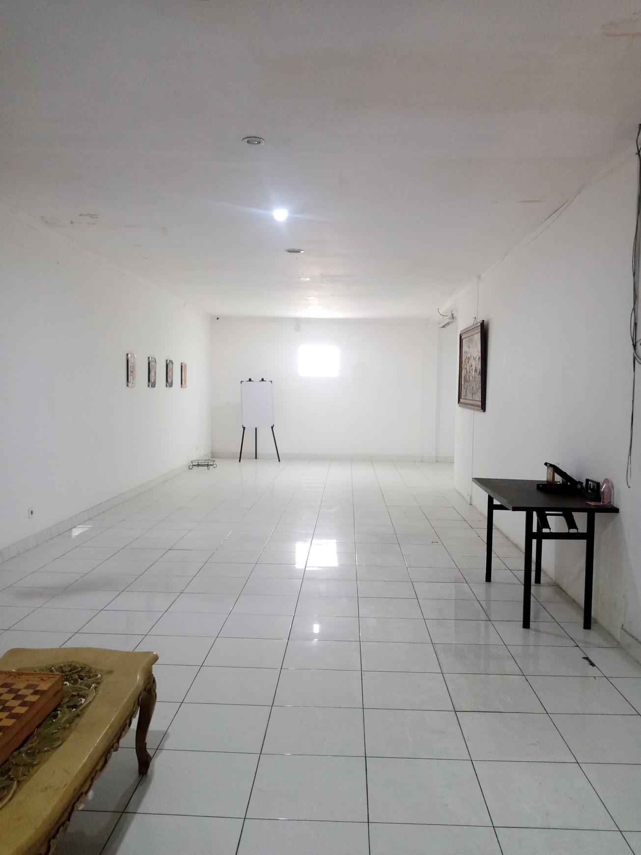 Disewakan Ruang Kantor (Office Space) Luas di Kawasan Senen, Jakarta Pusat - Investasi Lokasi Terbaik