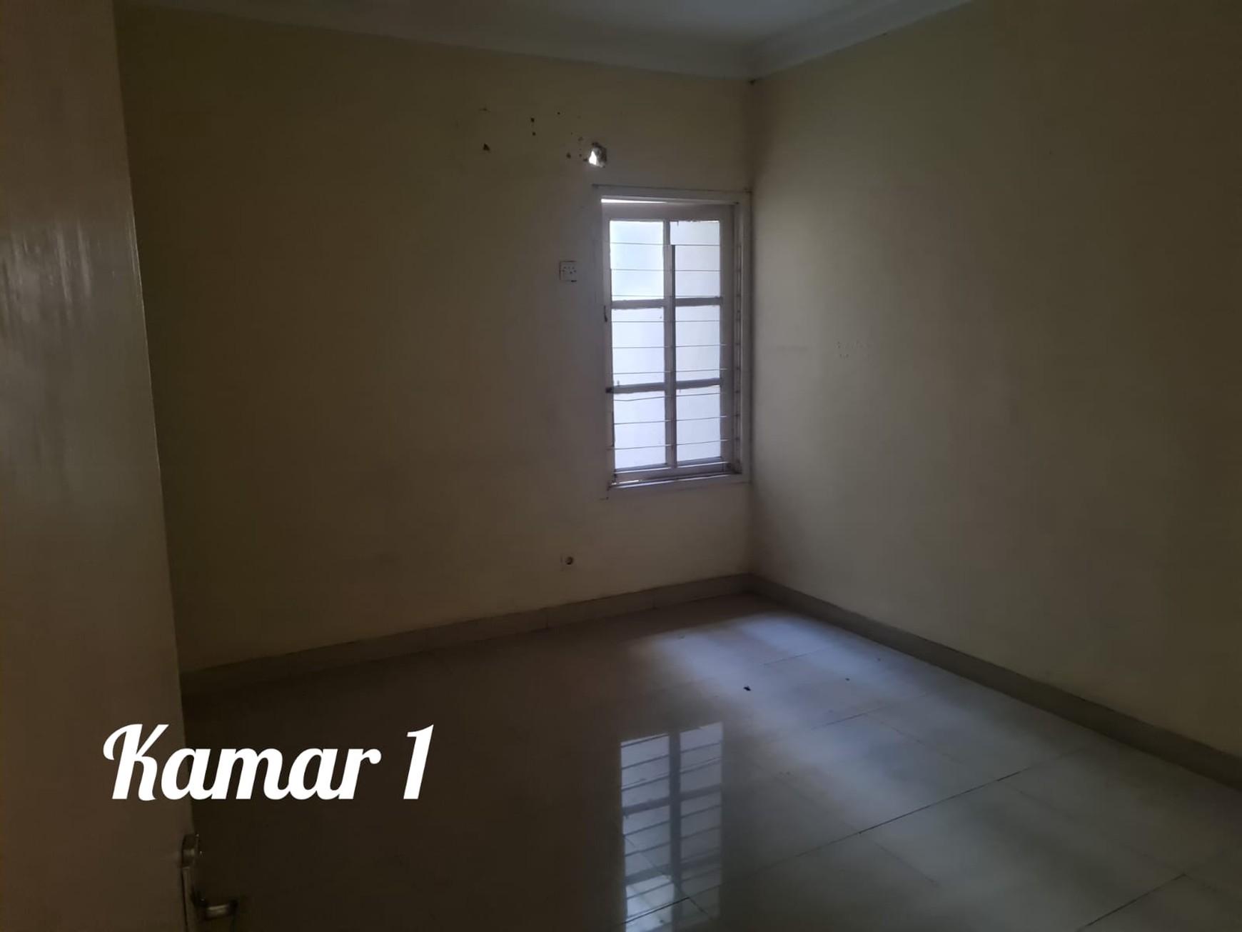 Rumah murah siap huni tebet jaksel bebas banjir akses 2 mobil