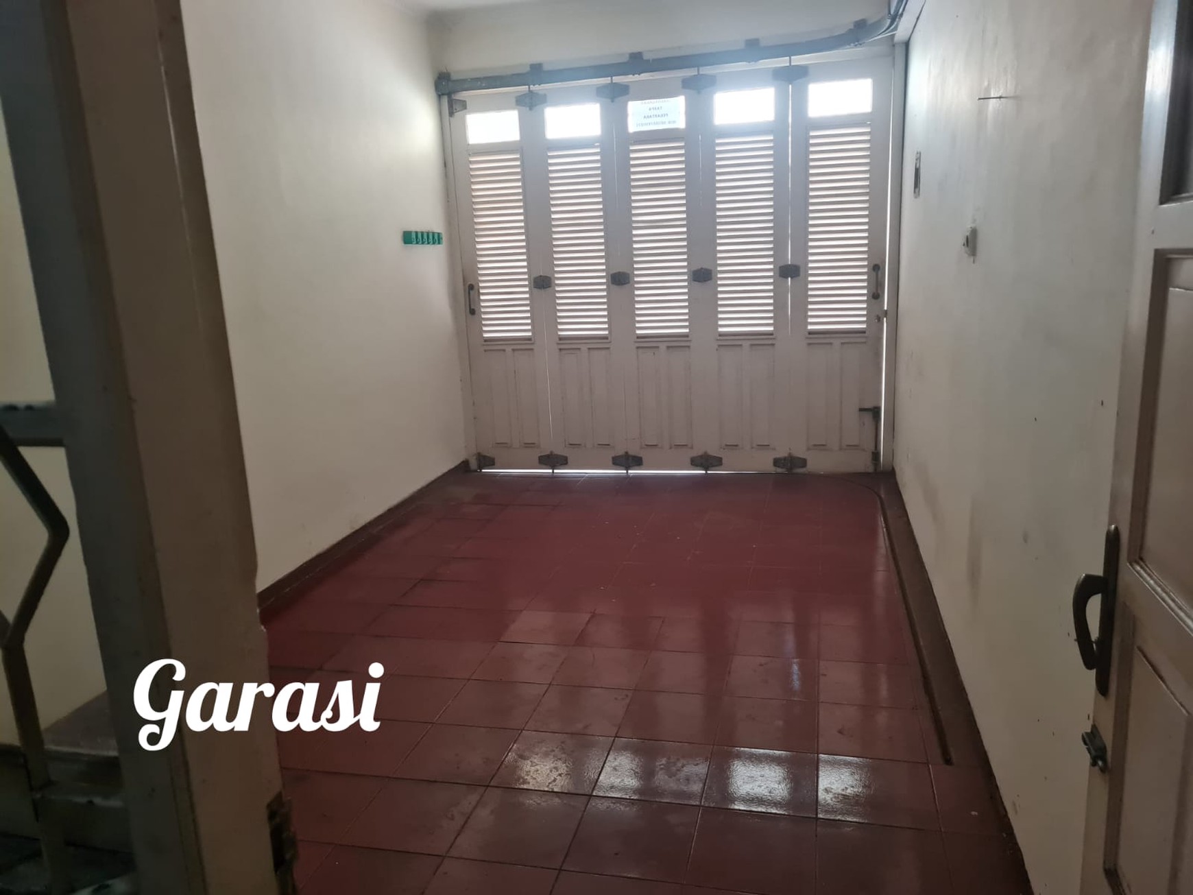 Rumah murah siap huni tebet jaksel bebas banjir akses 2 mobil