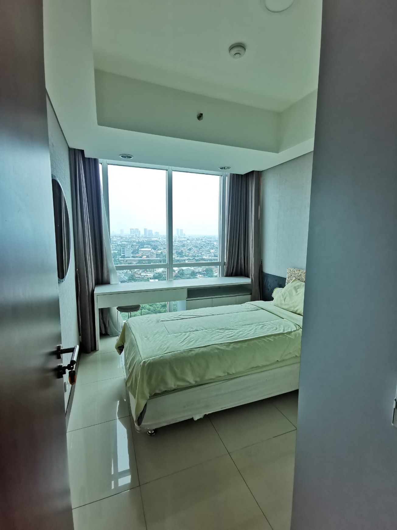 jual murah cepat 2 Bedroom kemang village, jaksel