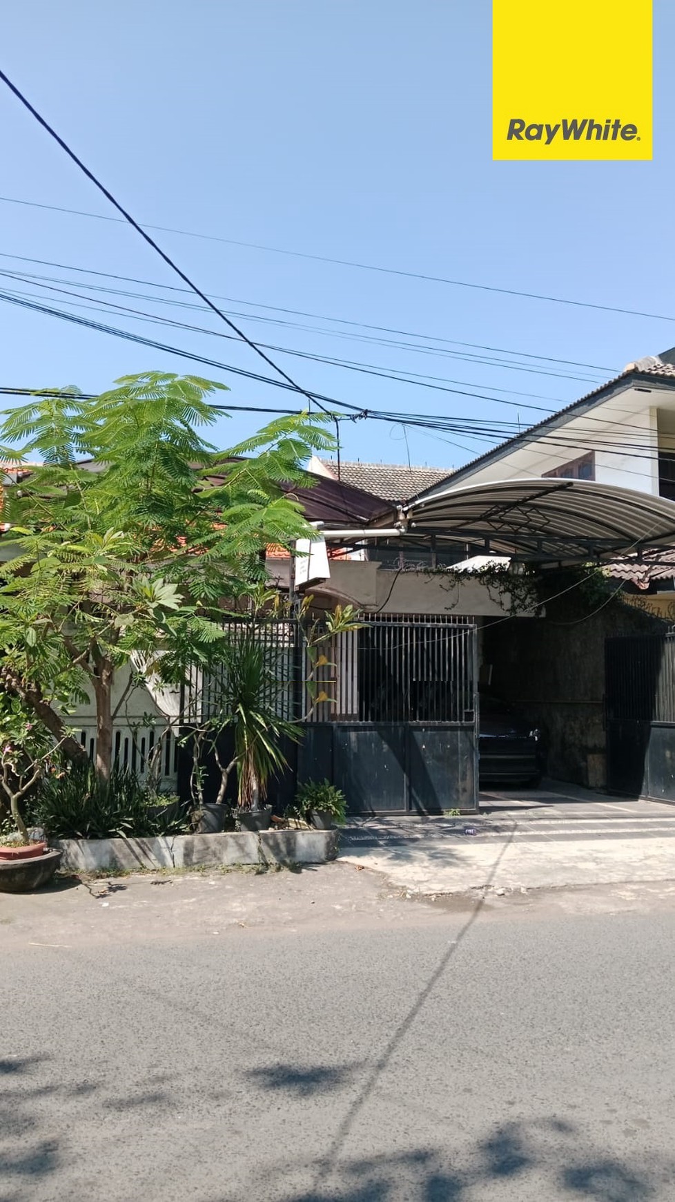 Dijual Rumah 2 lantai di Rungkut Asri Utara Surabaya