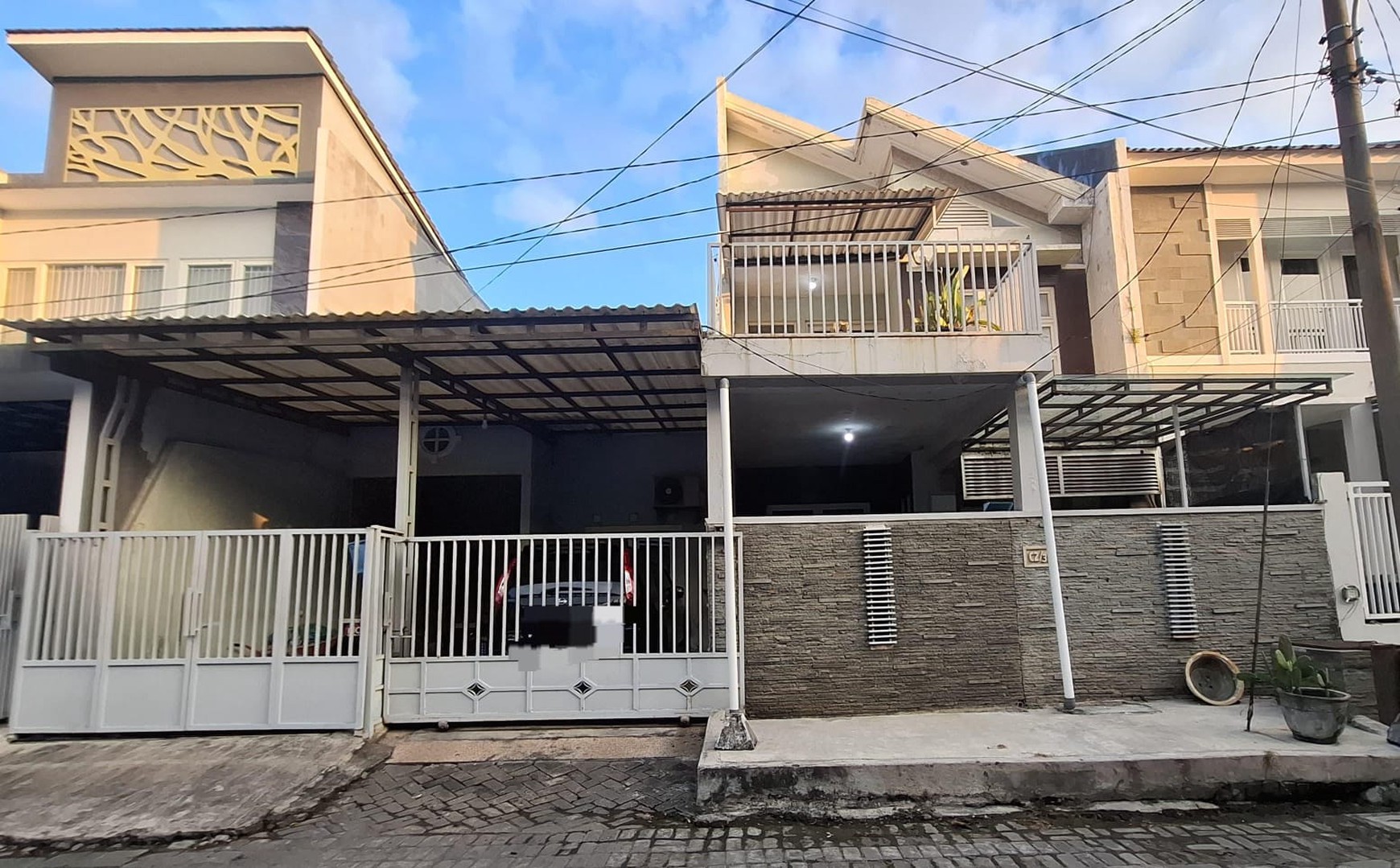 Dijual Lelang Rumah Mewah Minimalis di Purimas Gianyar, Gunung Anyar, Surabaya