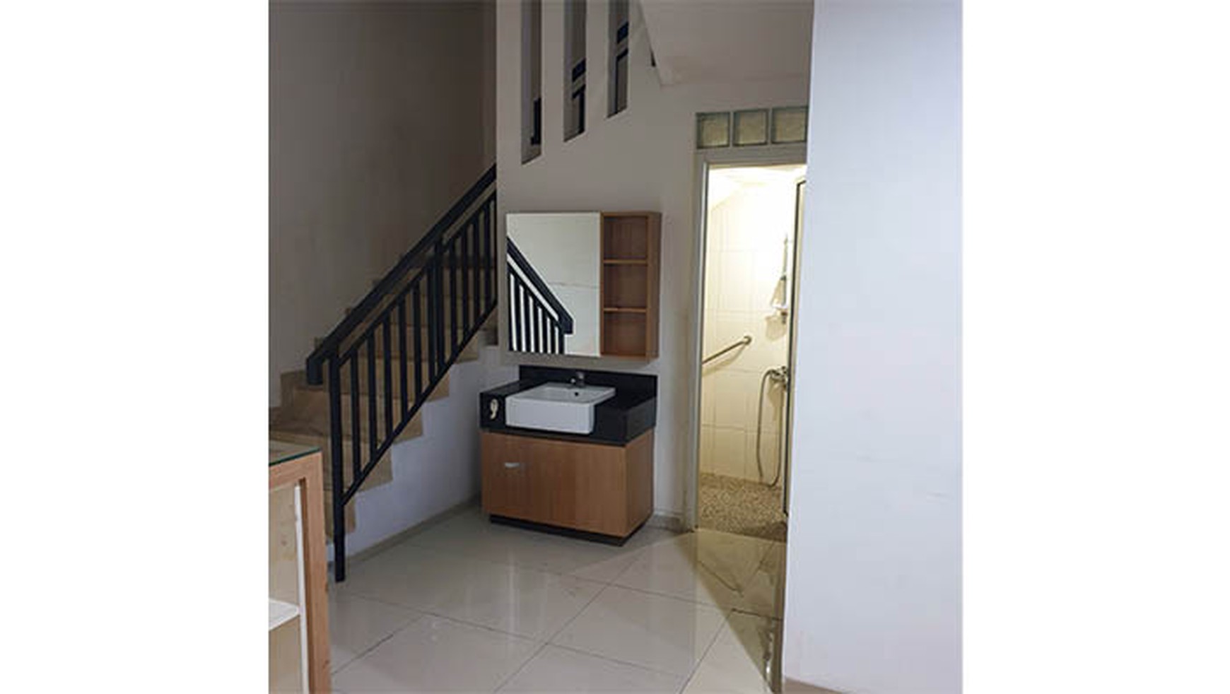 Rumah Kelapa Nias, Kelapa Gading