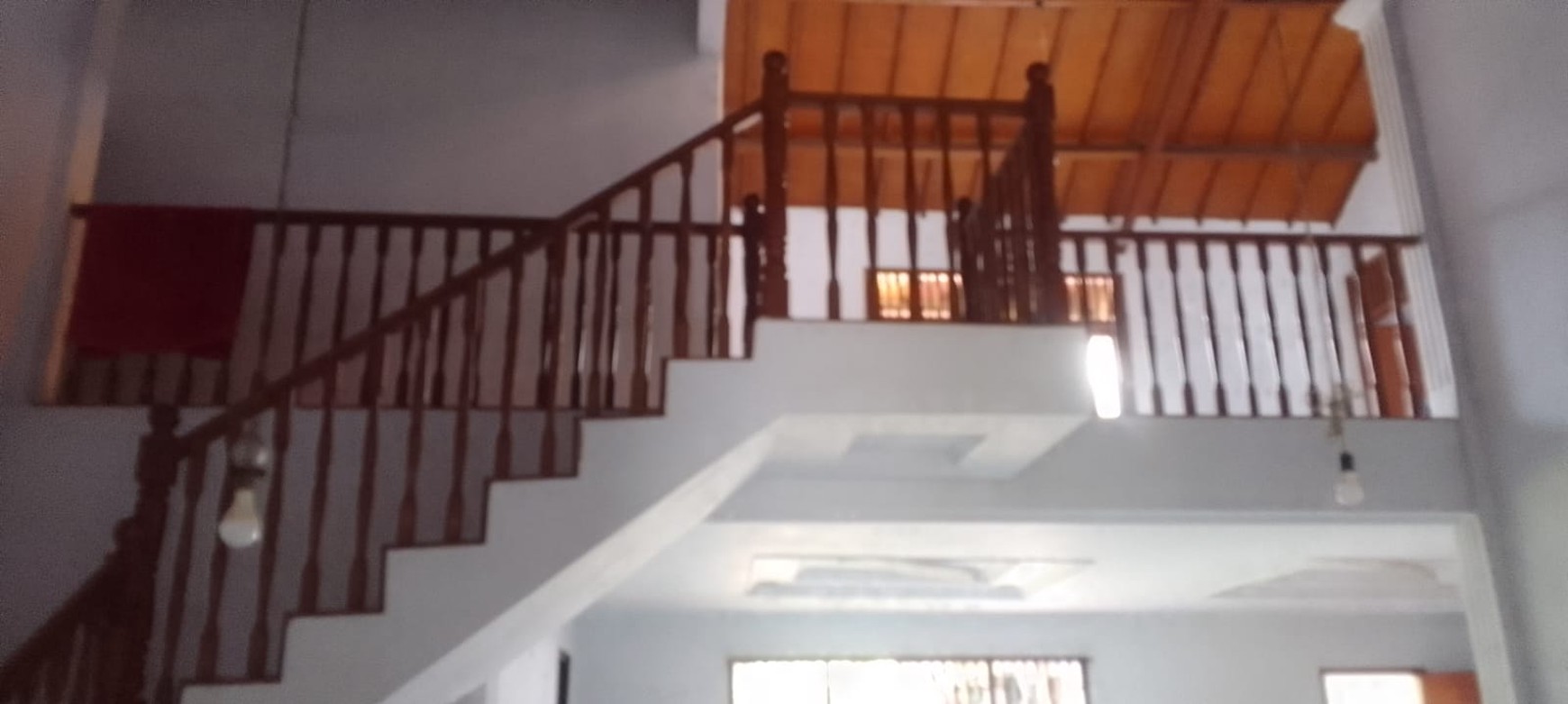 Rumah Dengan Luas Tanah 695 m2, Di Komplek Bharata Pura, Dekat Supermarket Jogya, 5 Menit Ke Tol BORR Bogor