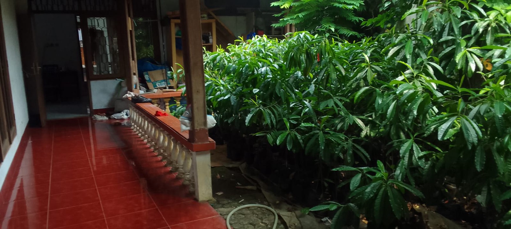 Rumah Dengan Luas Tanah 695 m2, Di Komplek Bharata Pura, Dekat Supermarket Jogya, 5 Menit Ke Tol BORR Bogor