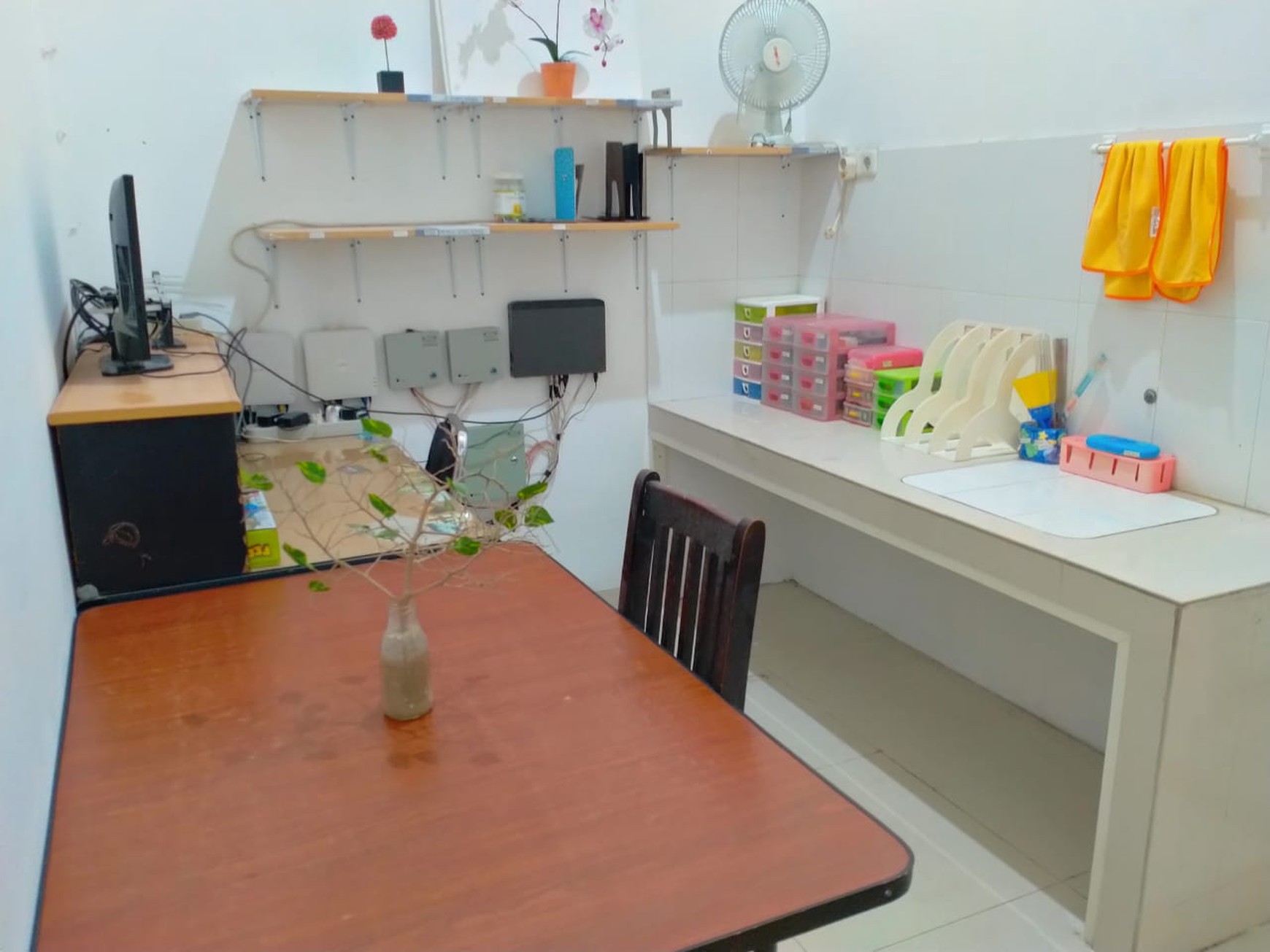 DIJUAL & DISEWAKAN RUMAH KOMERSIAL EX KANTOR Nirwana Eksekutif, Surabaya Timur