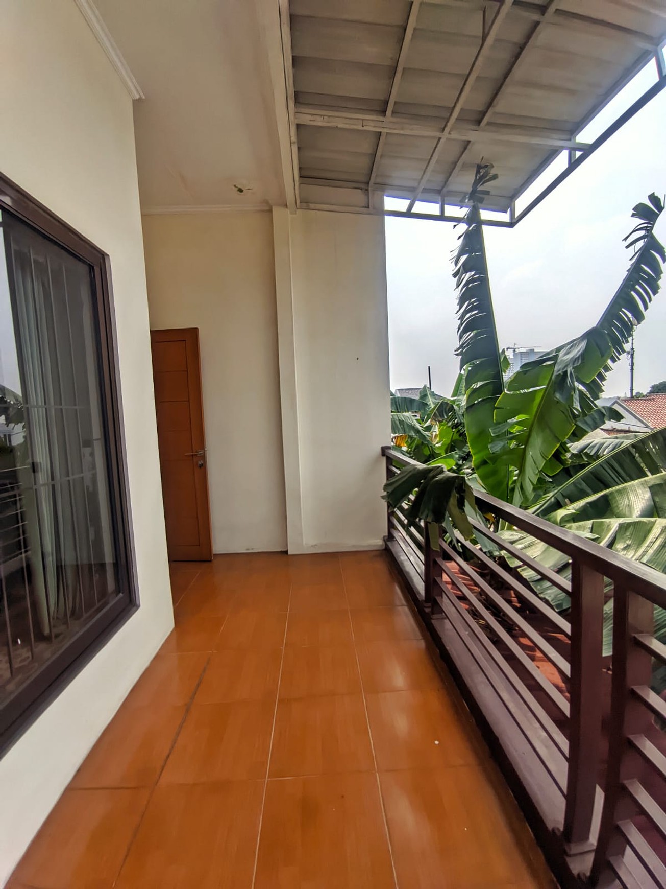 Rumah Mewah Dan Asri Lokasi Strategis Dekat LRT Ciracas Jakarta Timur