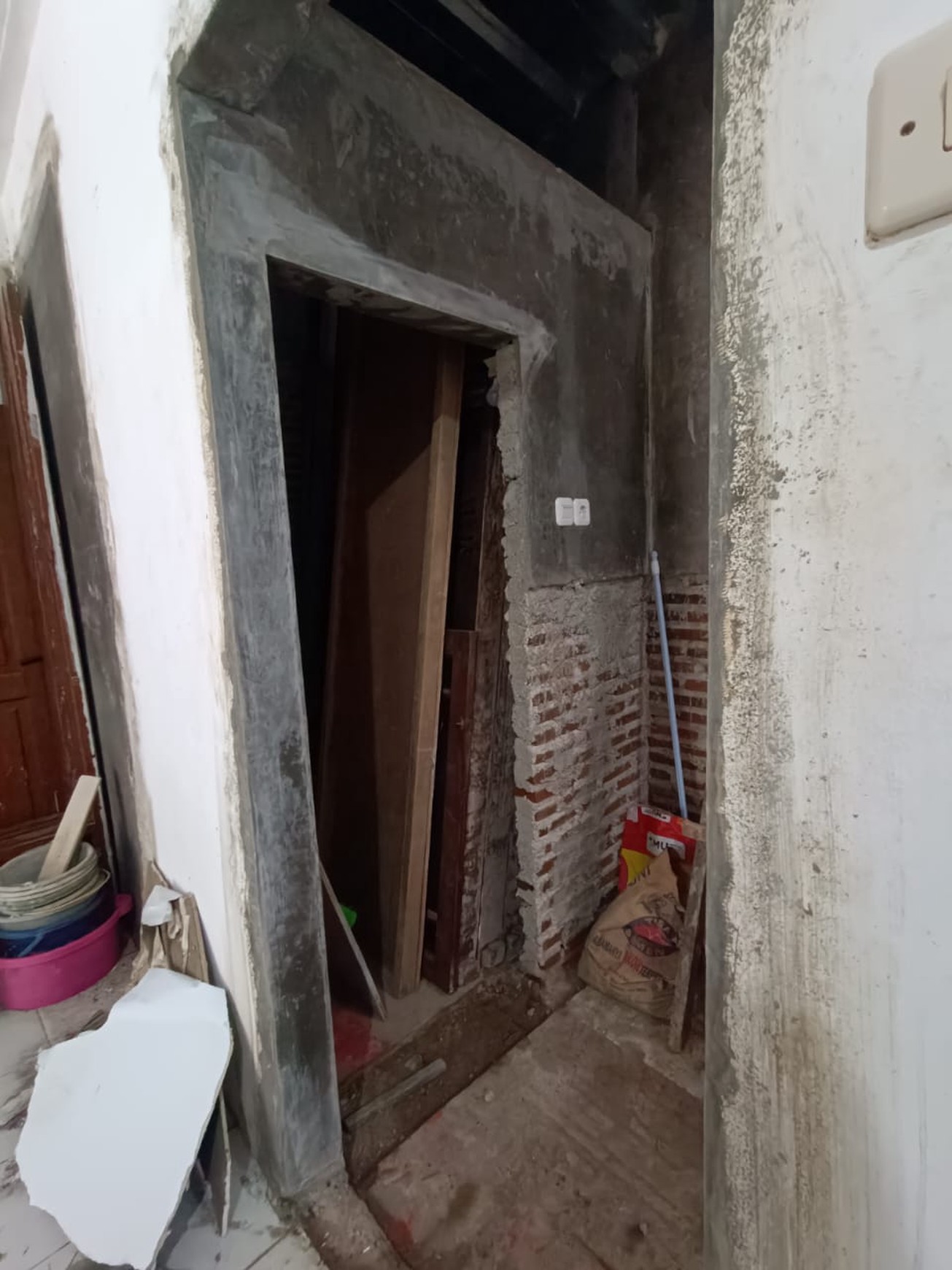 Rumah Bagus Murah Di Komp Taman Fasco Maruga Serua Ciputat