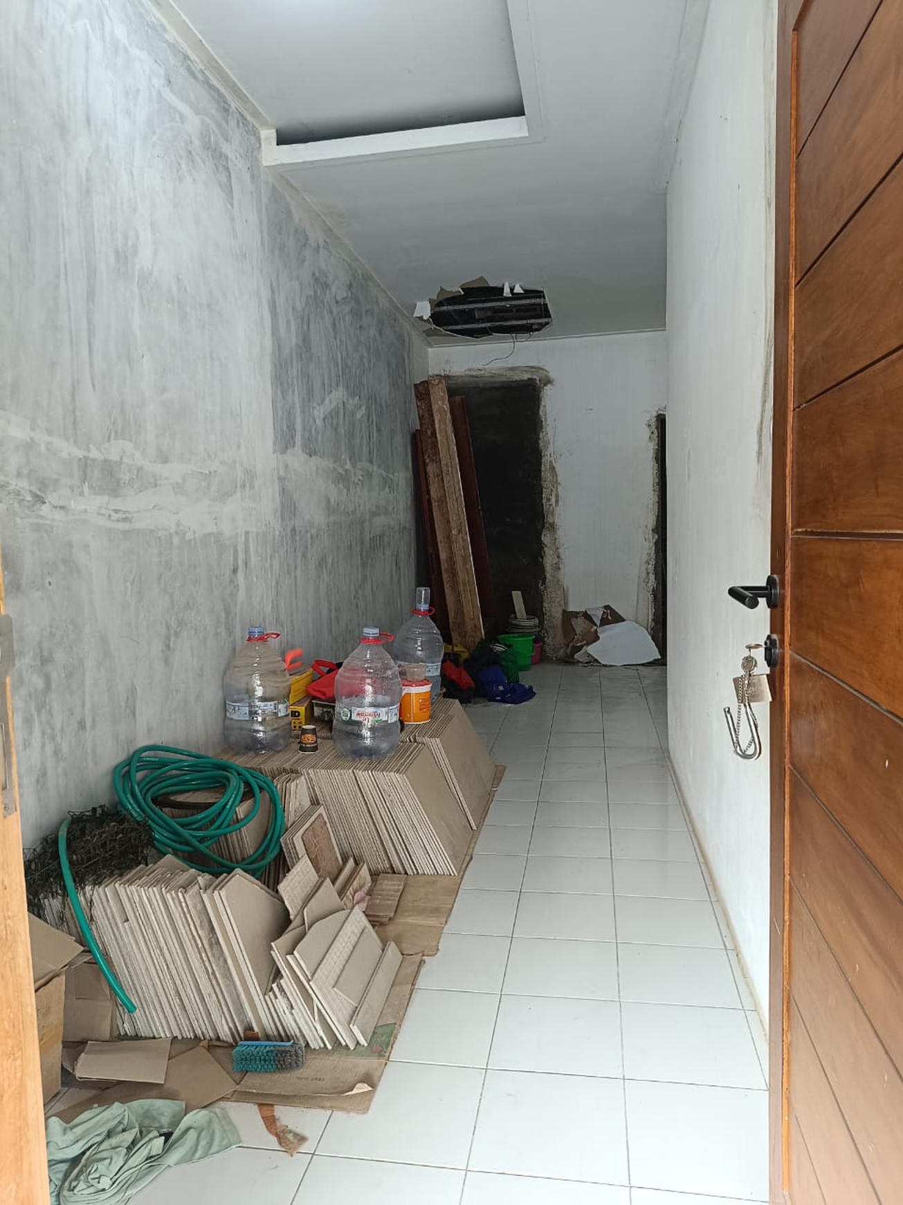 Rumah Bagus Murah Di Komp Taman Fasco Maruga Serua Ciputat
