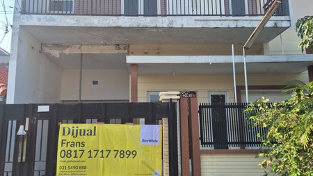 DIJUAL Rumah SIAP HUNI 2 lantai BESAR CLASSIC di Sutorejo Prima Indah, Surabaya timur