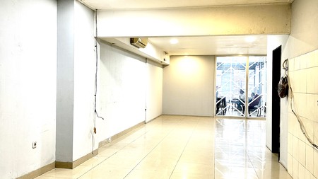 Ruang Usaha Fleksibel (Flex Space) multiâ&euro;'tenant di Jl. Bintaro Utama 1 - ideal untuk coworking, startup, showroom, atau mini-retail