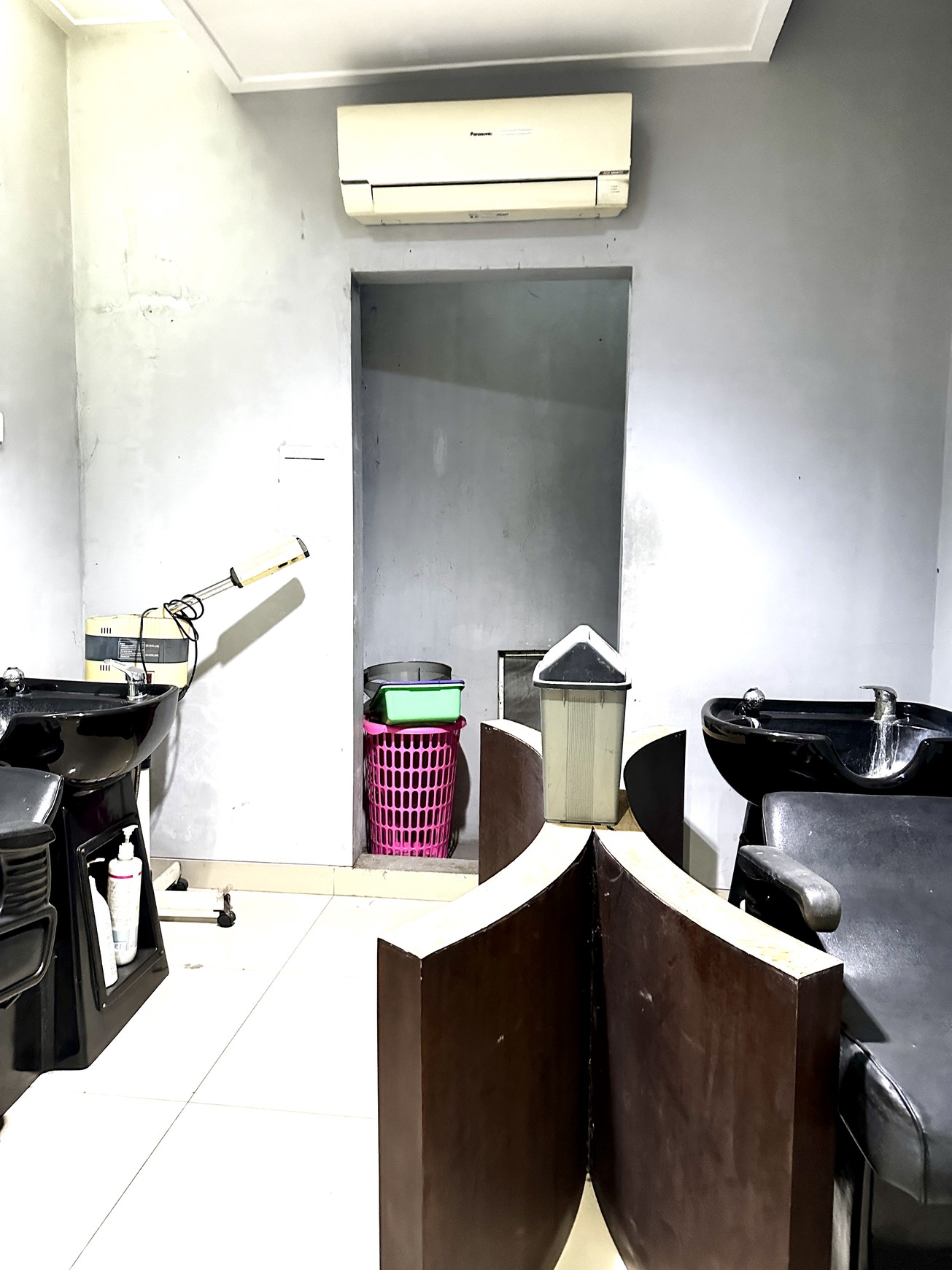 Ruang Usaha Di Lokasi Strategis Jl Bintaro Utama Jakarta Selatan