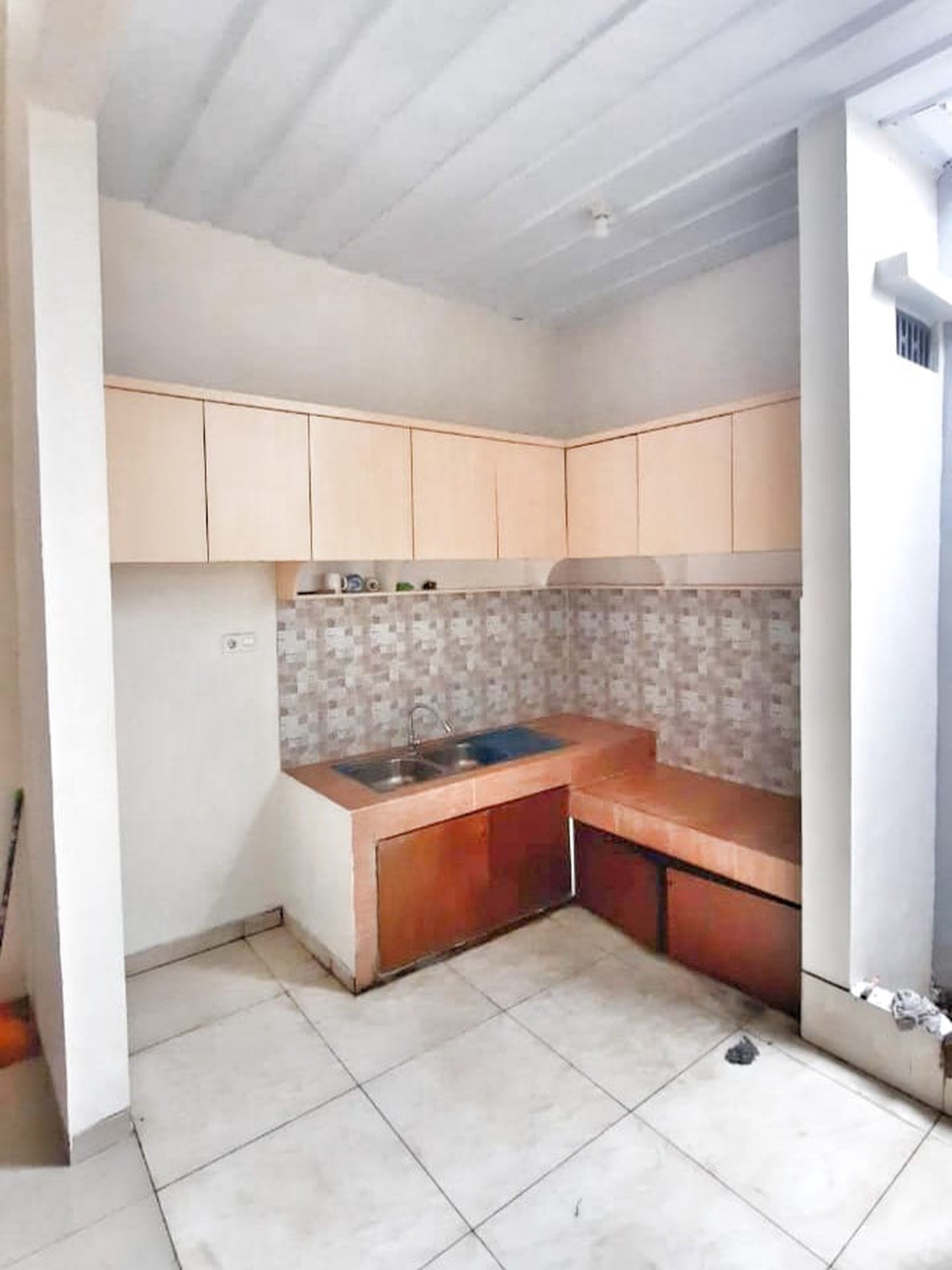 Rumah di Villa Bintaro Regency Dekat Bintaro Pondok Aren