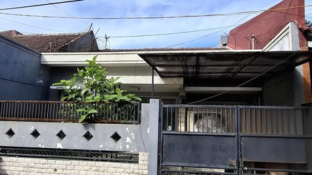 Dijual Cepat Rumah di Nginden Intan Timur