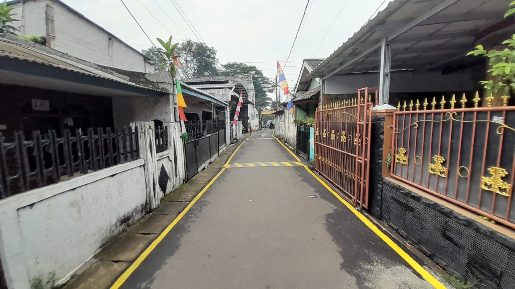 Rumah hitung tanah di daerah dekat Terminal Jatijajar Bogor