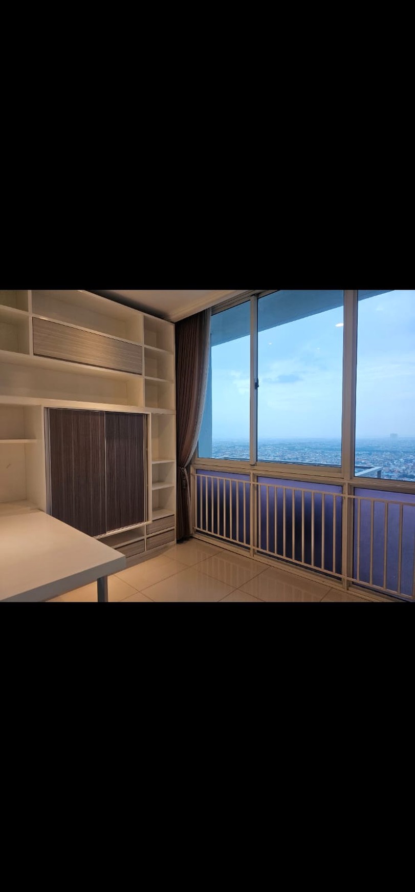 JUAL MURAH !! Apartemen Mewah Ciputra World Tower Vue