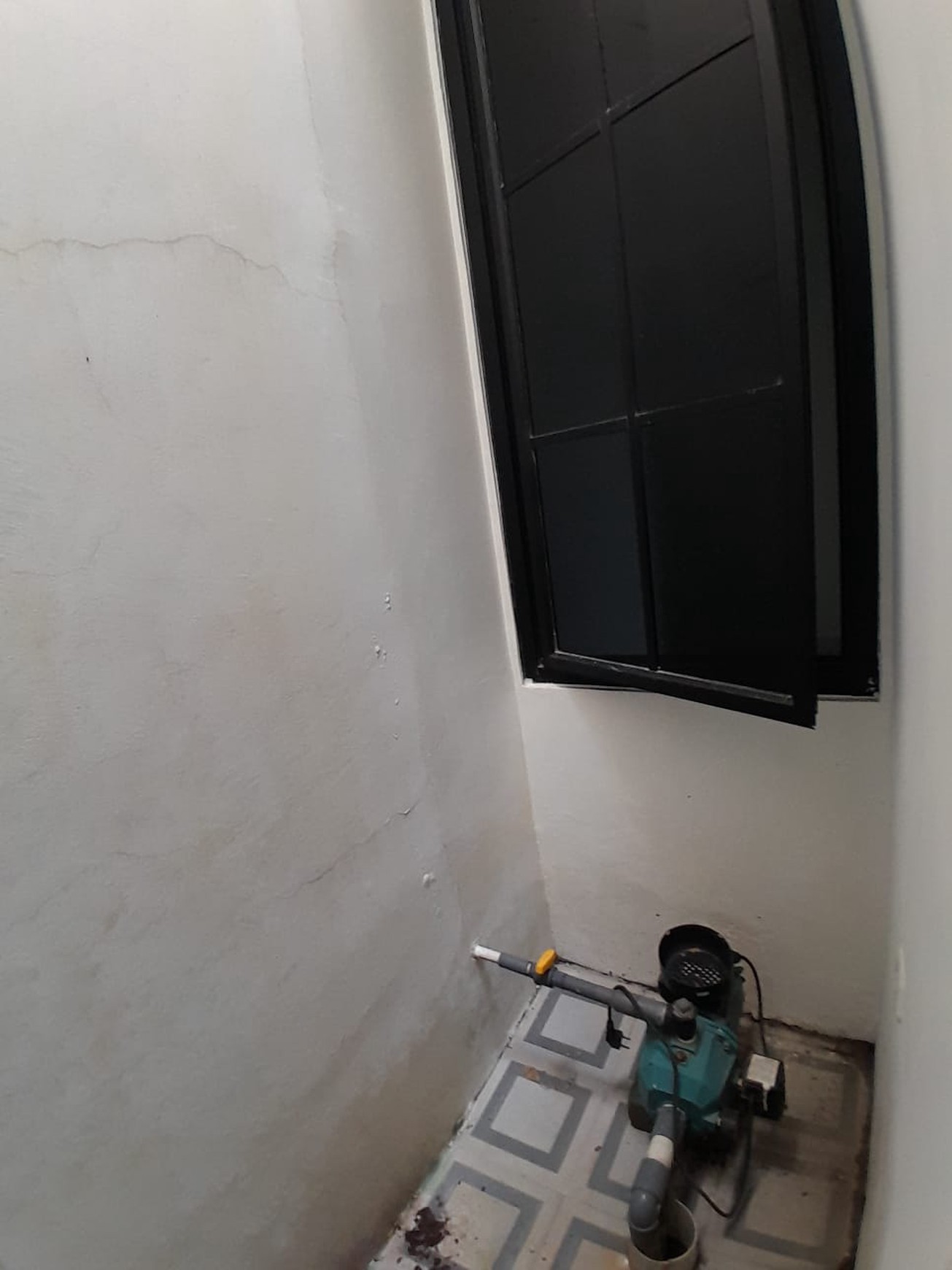 Rumah Cantik dan Kokoh 2 Lantai di Cibubur dijual