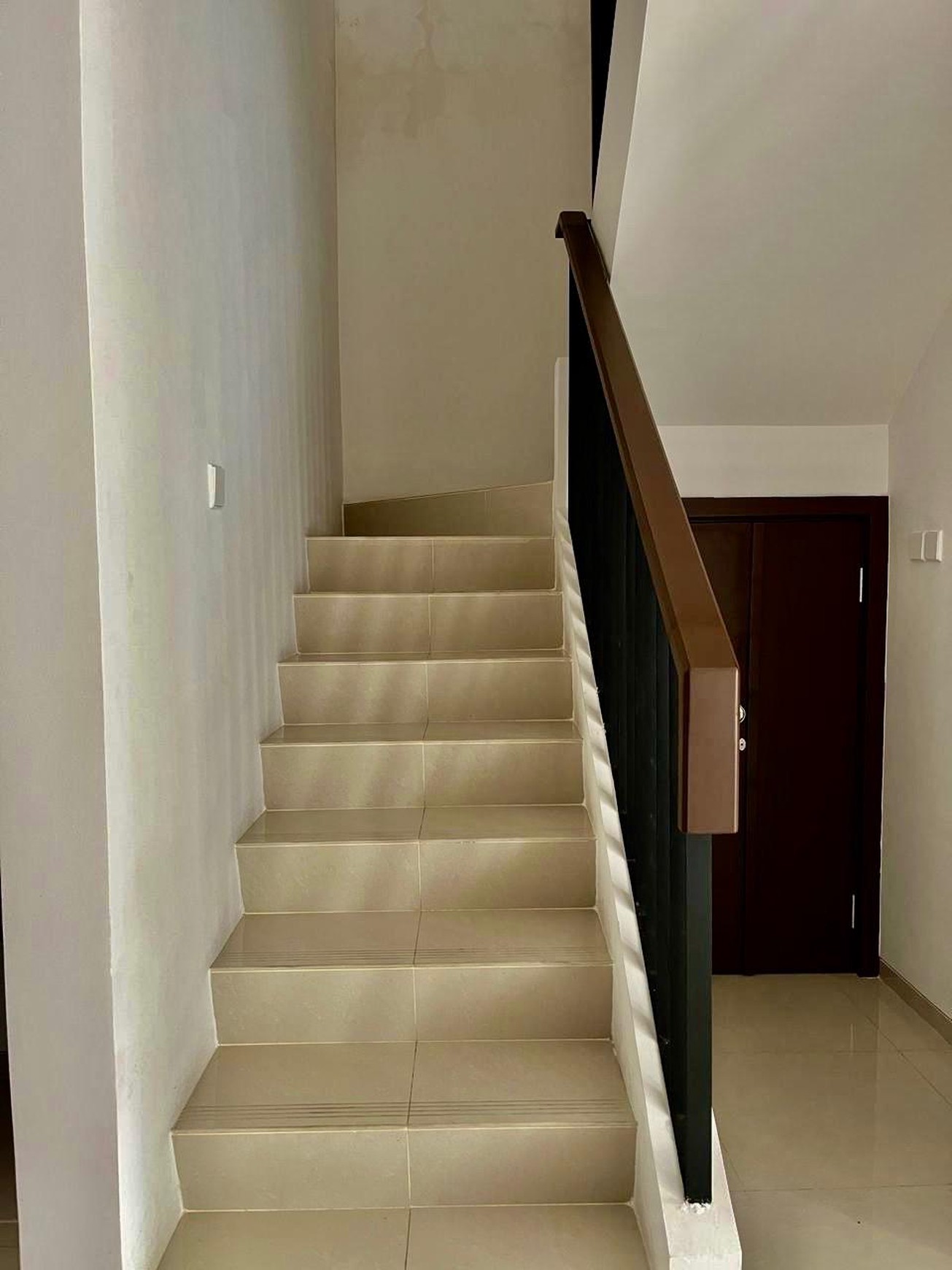 Rumah 2 lantai,dalam cluster di Bintaro Jaya 7