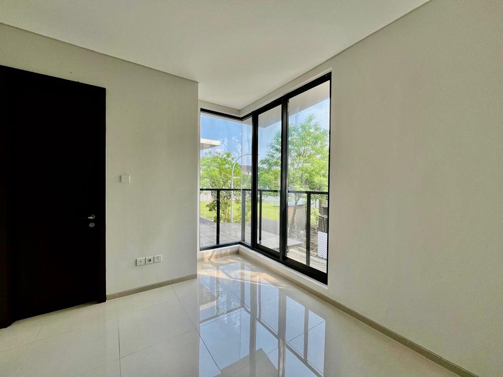 Rumah 2 lantai,dalam cluster di Bintaro Jaya 7