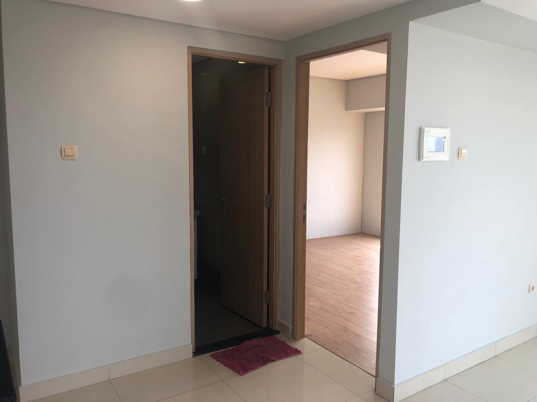 JUAL 3 BR MAQNA RESIDENCE HADAP TIMUR BERSIH, MODERN DAN SIAP DI HUNI!