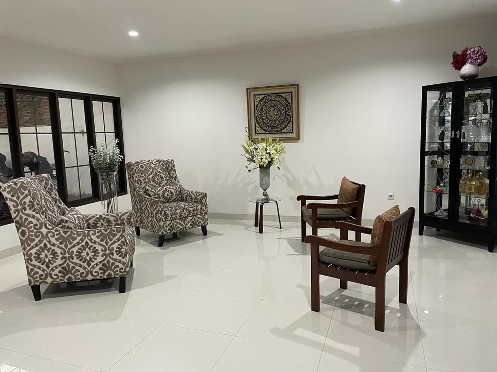 DIJUAL RUMAH SIAP HUNI JALAN CIRAGIL KEBAYORAN BARU