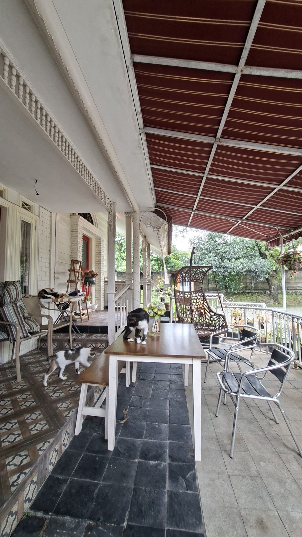 Rumah Hitung Tanah Area Cipete