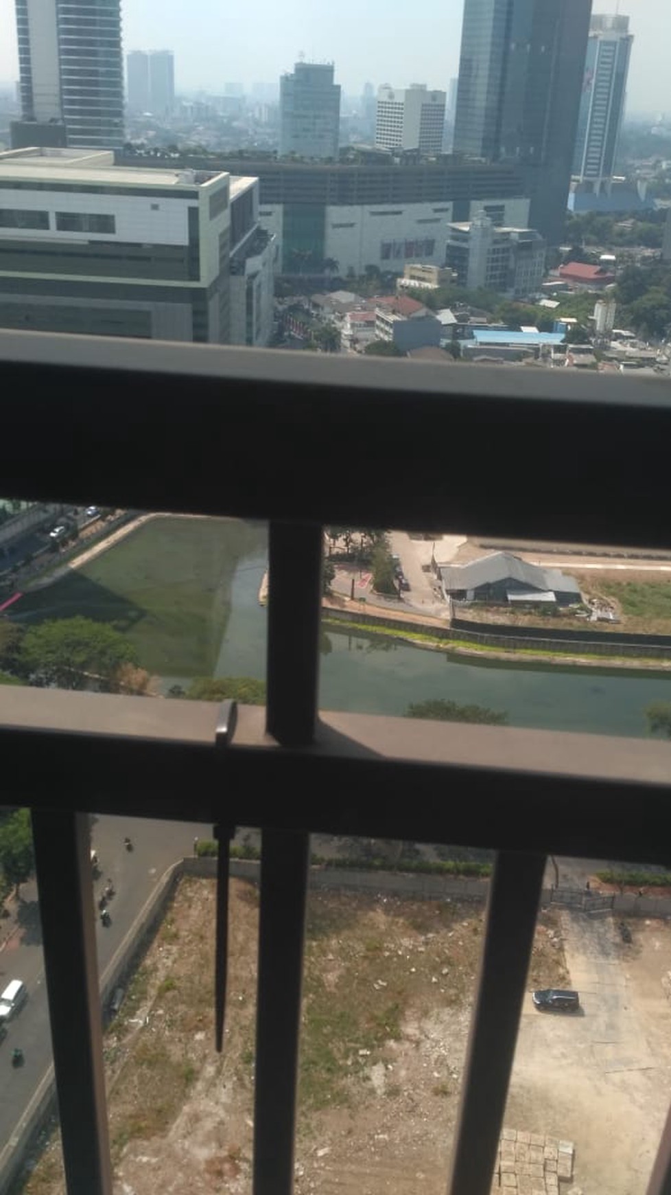 DiJual Apartemen Thamrin Executive Residence Lantai 20.