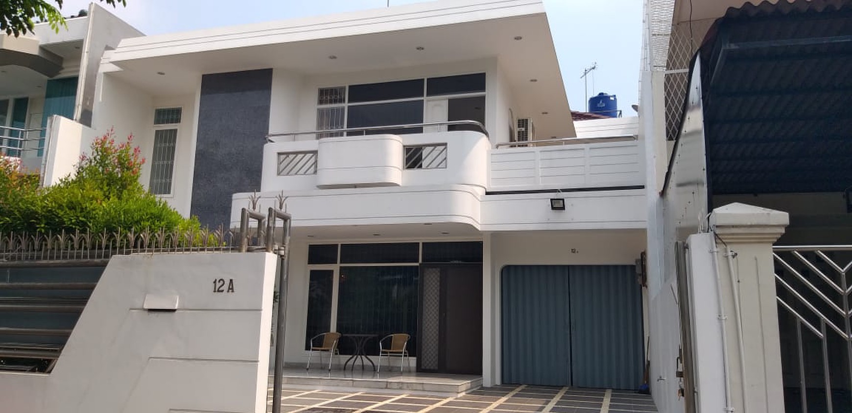 Rumah Taman Kebon Jeruk Jl Jeruk Papua Kav H2 12 A
