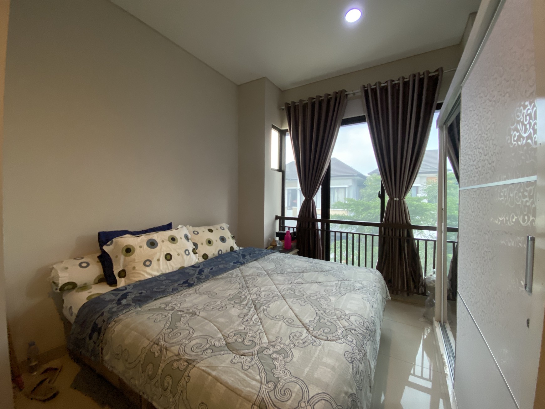 Rmh 2 Lt Strategis Illustria, Dekat Mall, Akses Tol, Dalam Kompleks