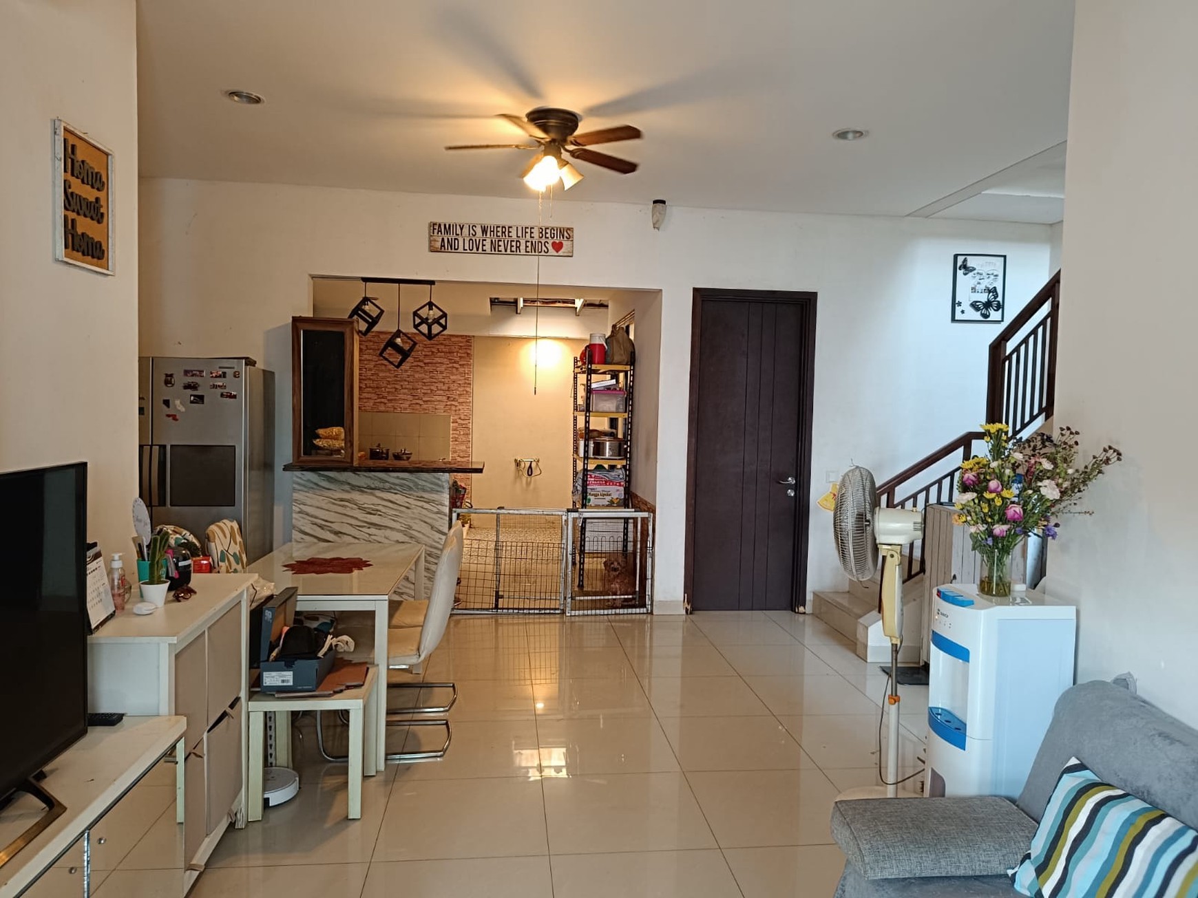 Rmh 2 Lt Strategis Illustria, Dekat Mall, Akses Tol, Dalam Kompleks