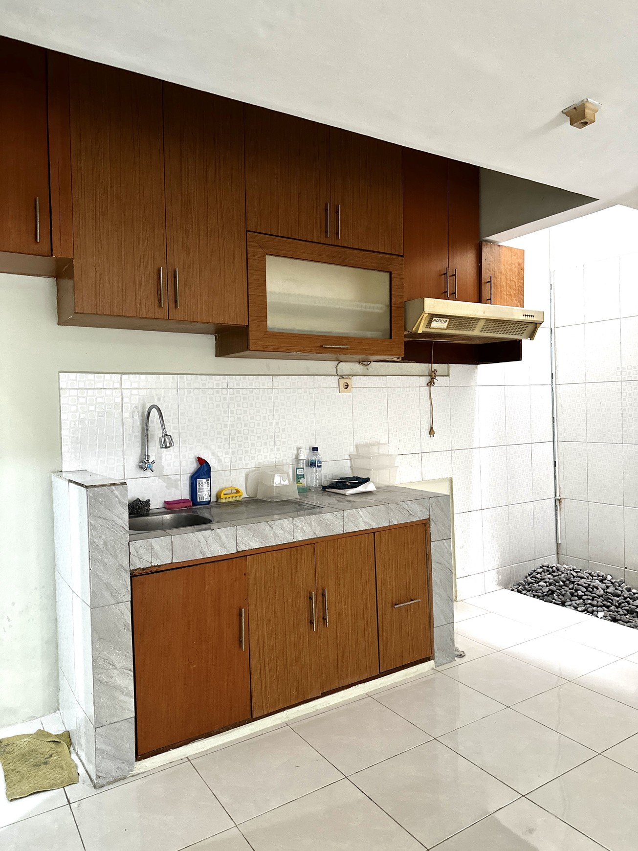 Rumah Bagus Di Emerald Town House Bintaro Jaya Sektor 9