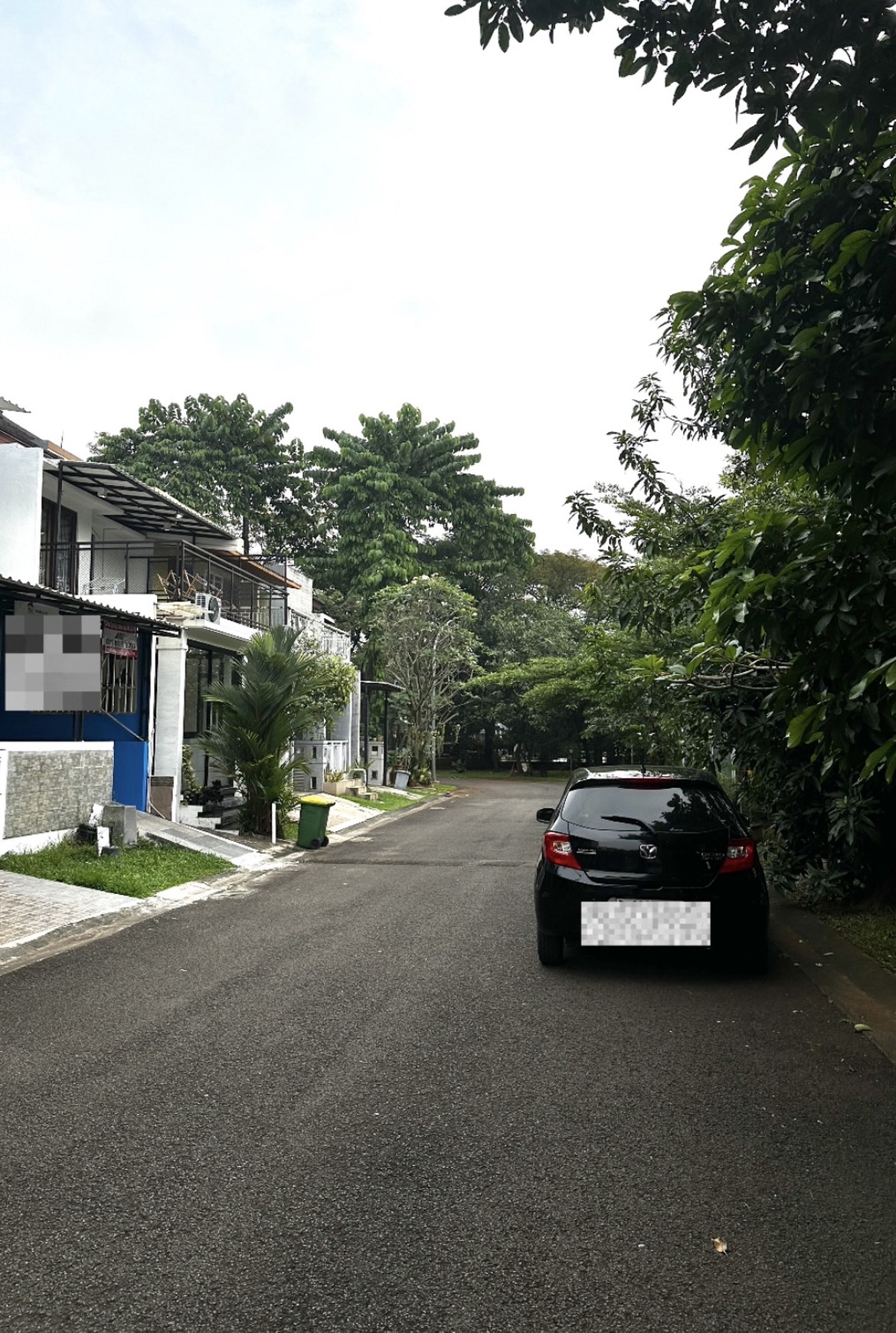 Rumah Bagus Di Emerald Town House Bintaro Jaya Sektor 9