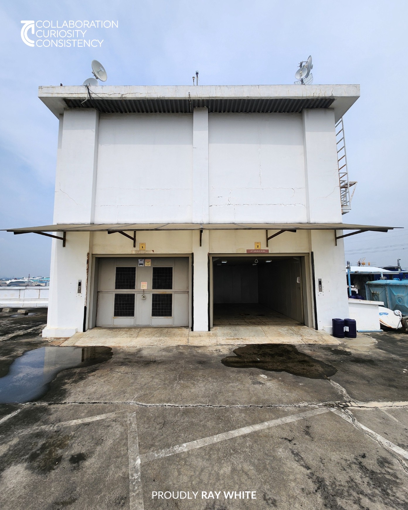 Dijual Showroom di Puri Indah, Jakarta Barat