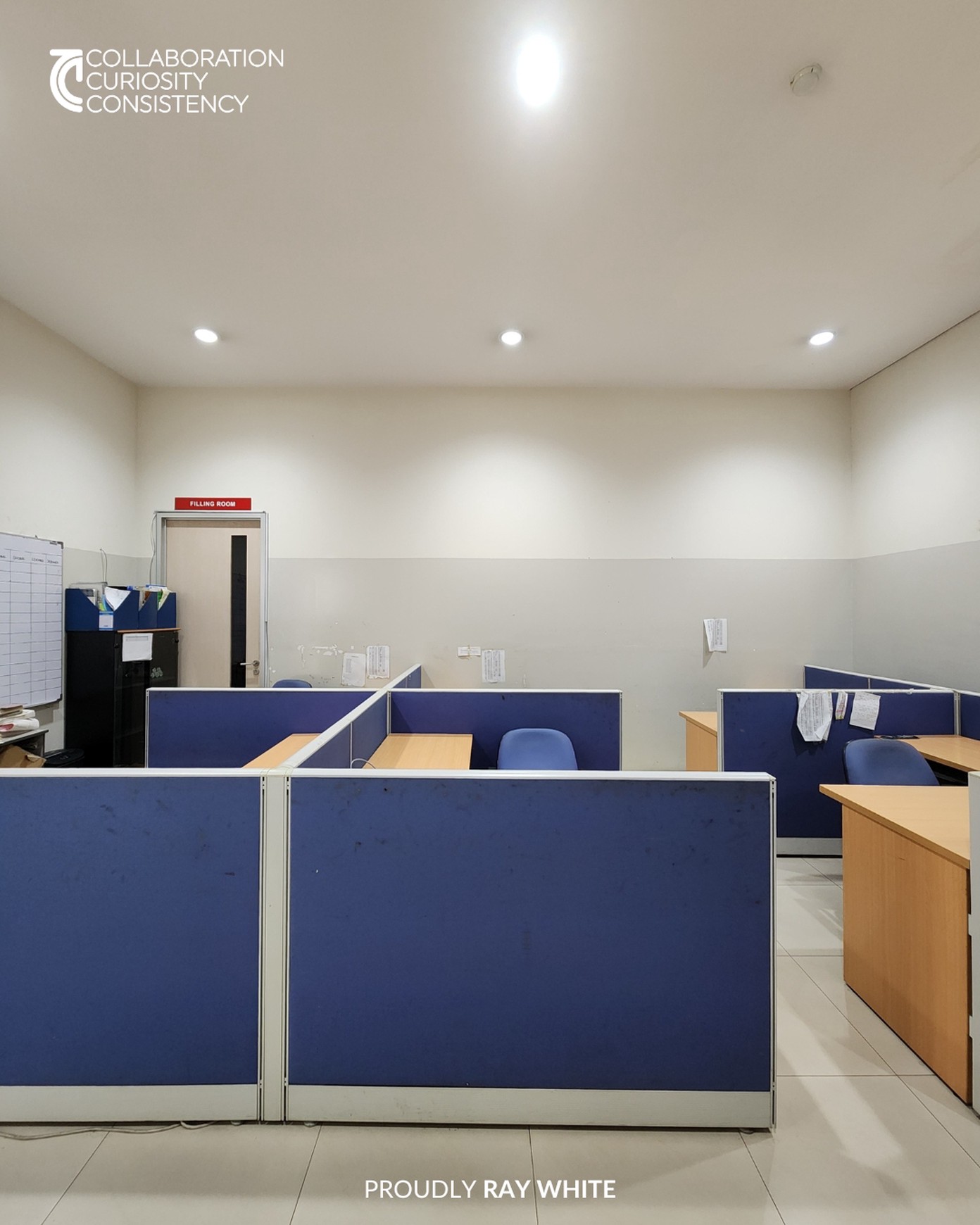 Dijual Showroom di Puri Indah, Jakarta Barat