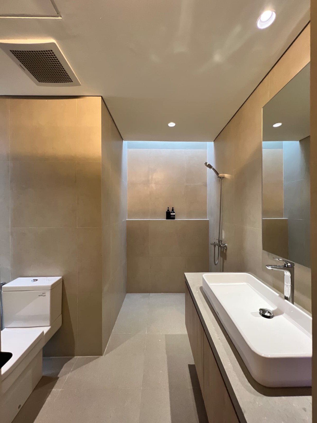 Hunian di Design dengan Modern di Cinere 