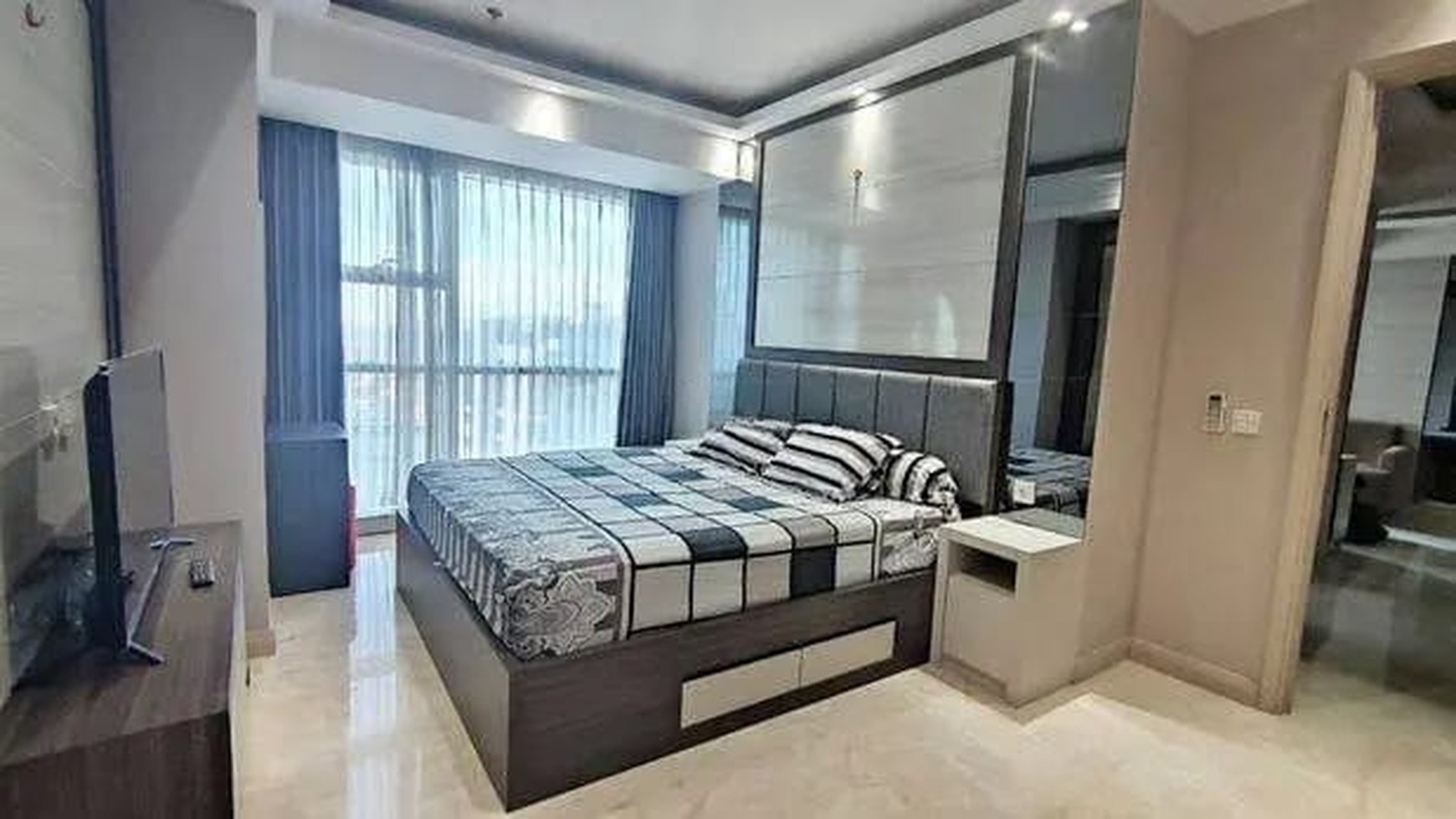 Dijual Apartment One Icon Residence, Tunjungan Plaza FULLY FURNISHED