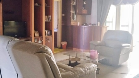 Dijual Rumah Luas di Deltasari Waru Sidoarjo - 264m&#xb2;, Strategis Dekat Bandara Juanda!