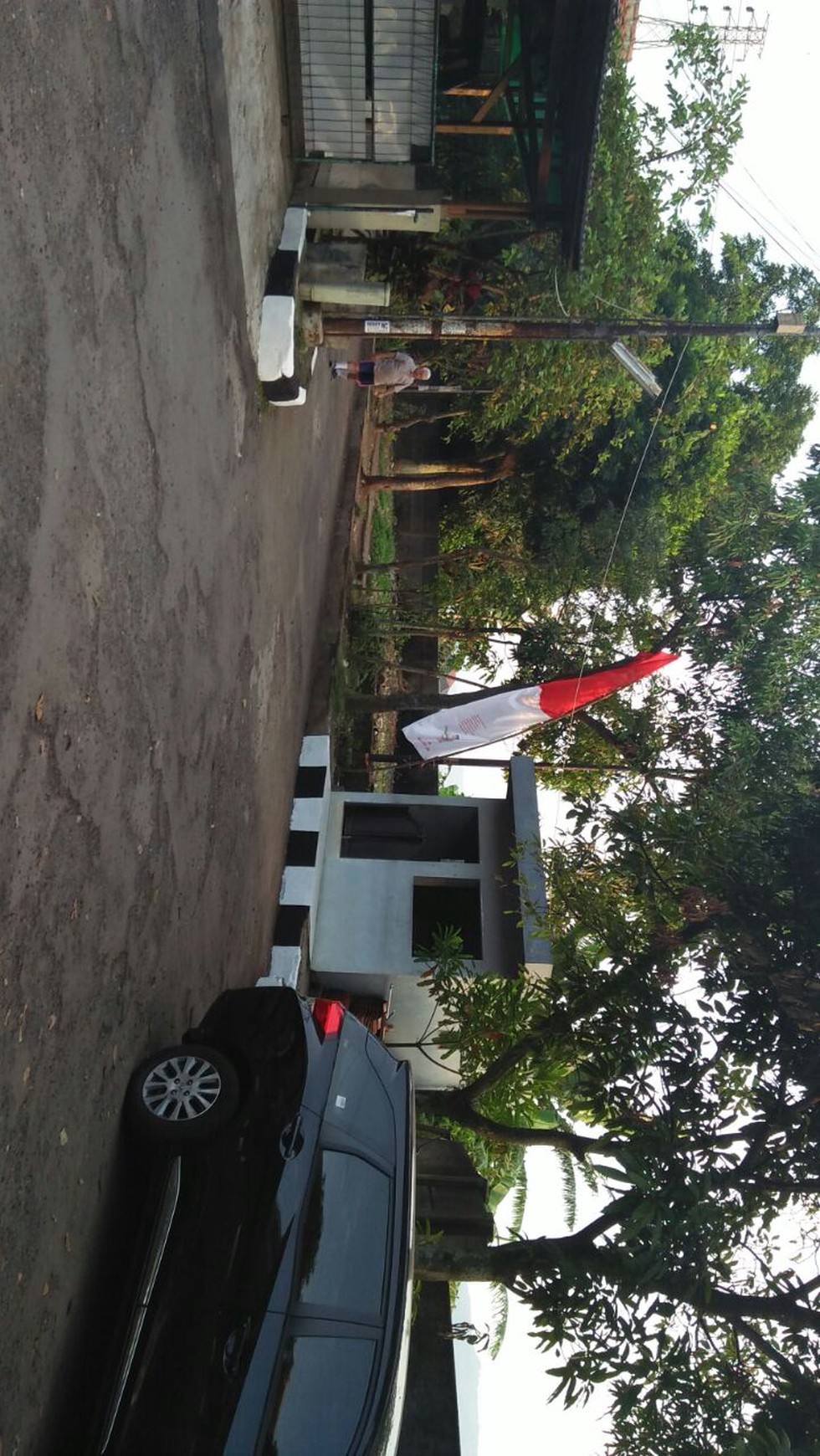 Kawaluyaan taman rafflesia luas 134 rumah hoek 1 lantai