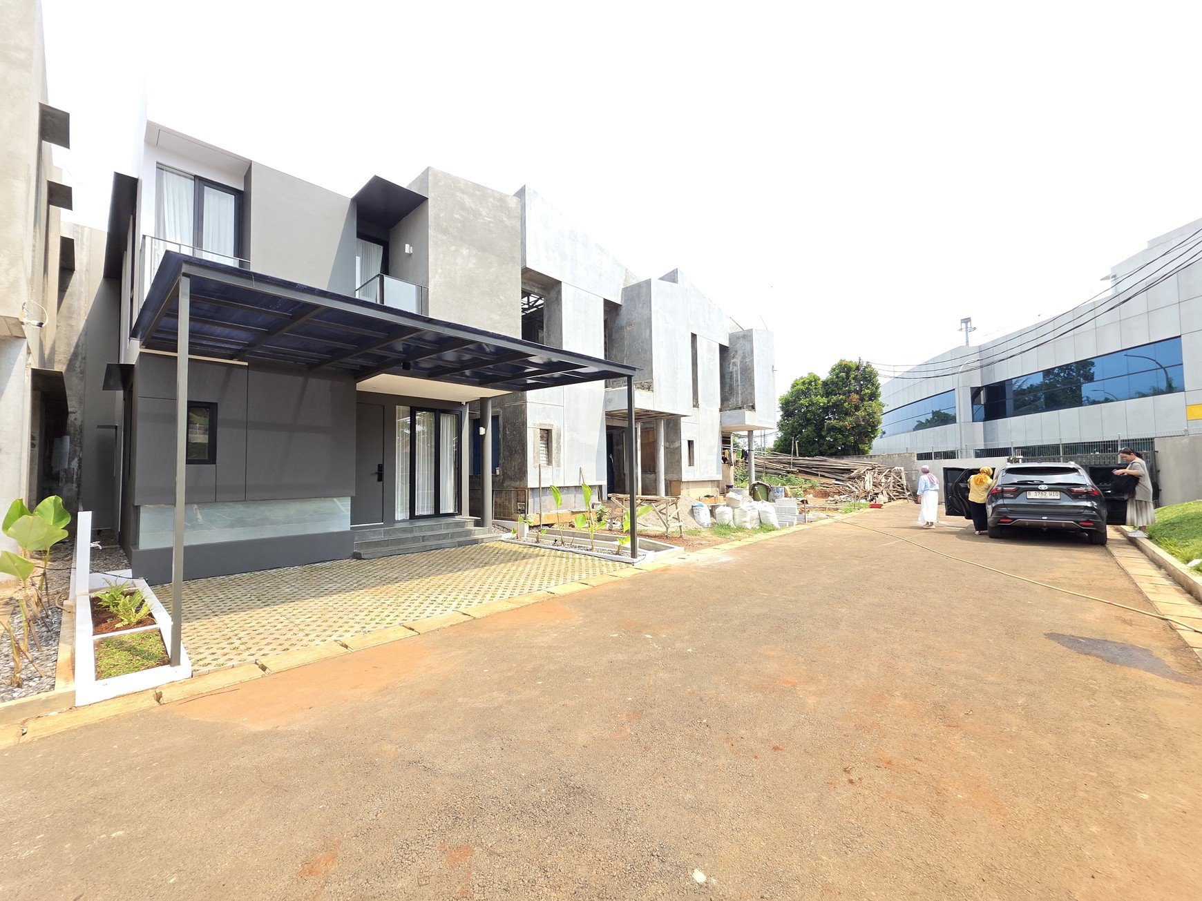 Rumah Cluster Baru Lokasi Strategis dkt Pintu Tol Pamulang di Jl RE Martadinata, Ciputat, Tangerang Selatan
