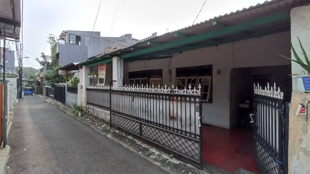 Rumah di Tebet Timur dekat Ecopark, Stasiun Cawang dan MT Haryono