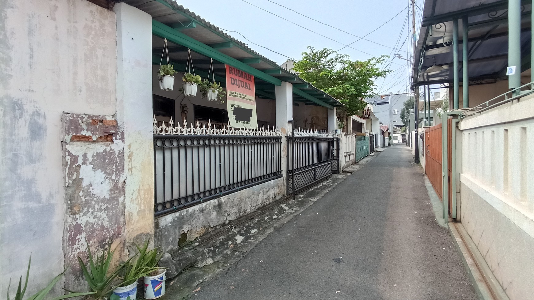Rumah di Tebet Timur dekat Ecopark, Stasiun Cawang dan MT Haryono