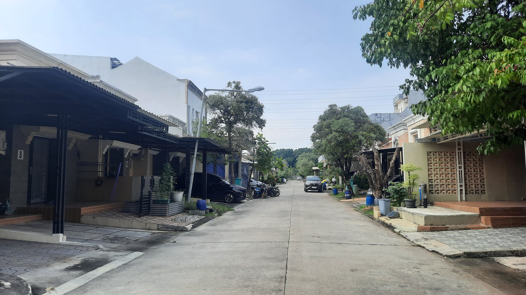 RUMAH SEMI FURNISH BAGUS NYAMAN DAN ASRI DI CLUSTER LE VESTA LIPPO CIKARANG DEKAT PINTU TOL CIBATU