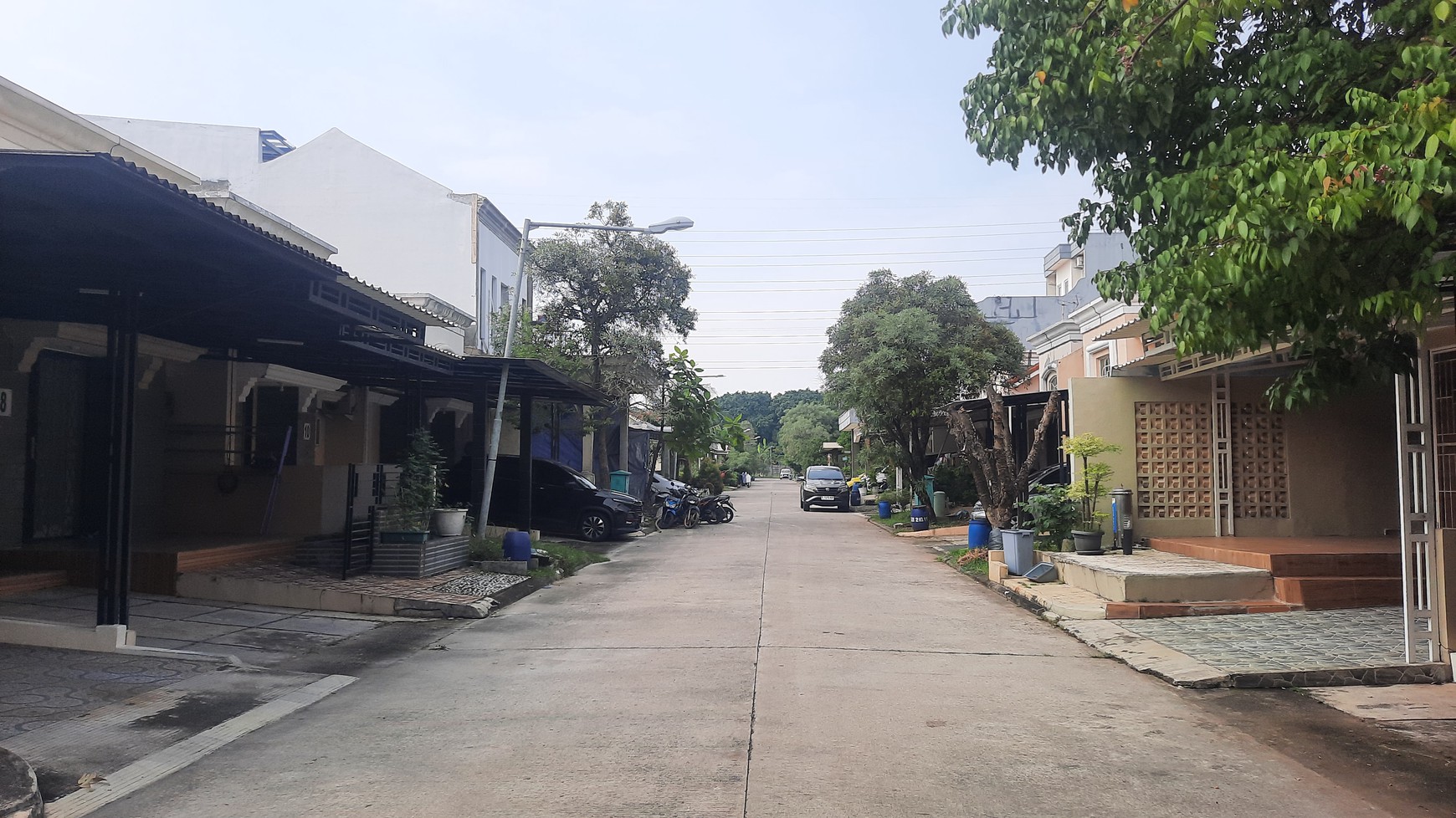 RUMAH SEMI FURNISH BAGUS NYAMAN DAN ASRI DI CLUSTER LE VESTA LIPPO CIKARANG DEKAT PINTU TOL CIBATU