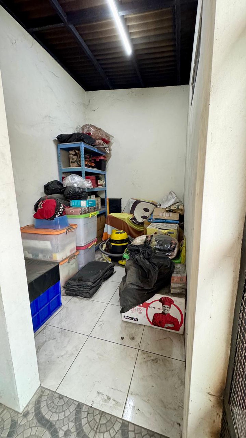 RUMAH SEMI FURNISH BAGUS NYAMAN DAN ASRI DI CLUSTER LE VESTA LIPPO CIKARANG DEKAT PINTU TOL CIBATU