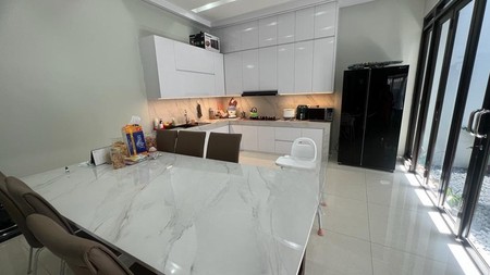 Dijual/Disewa Rumah Bagus Semi Furnished di Buah Batu, Bandung