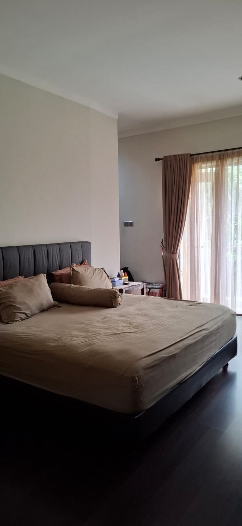Rumah 2 lantai,nyaman,keamanan di Bintaro Jaya 7