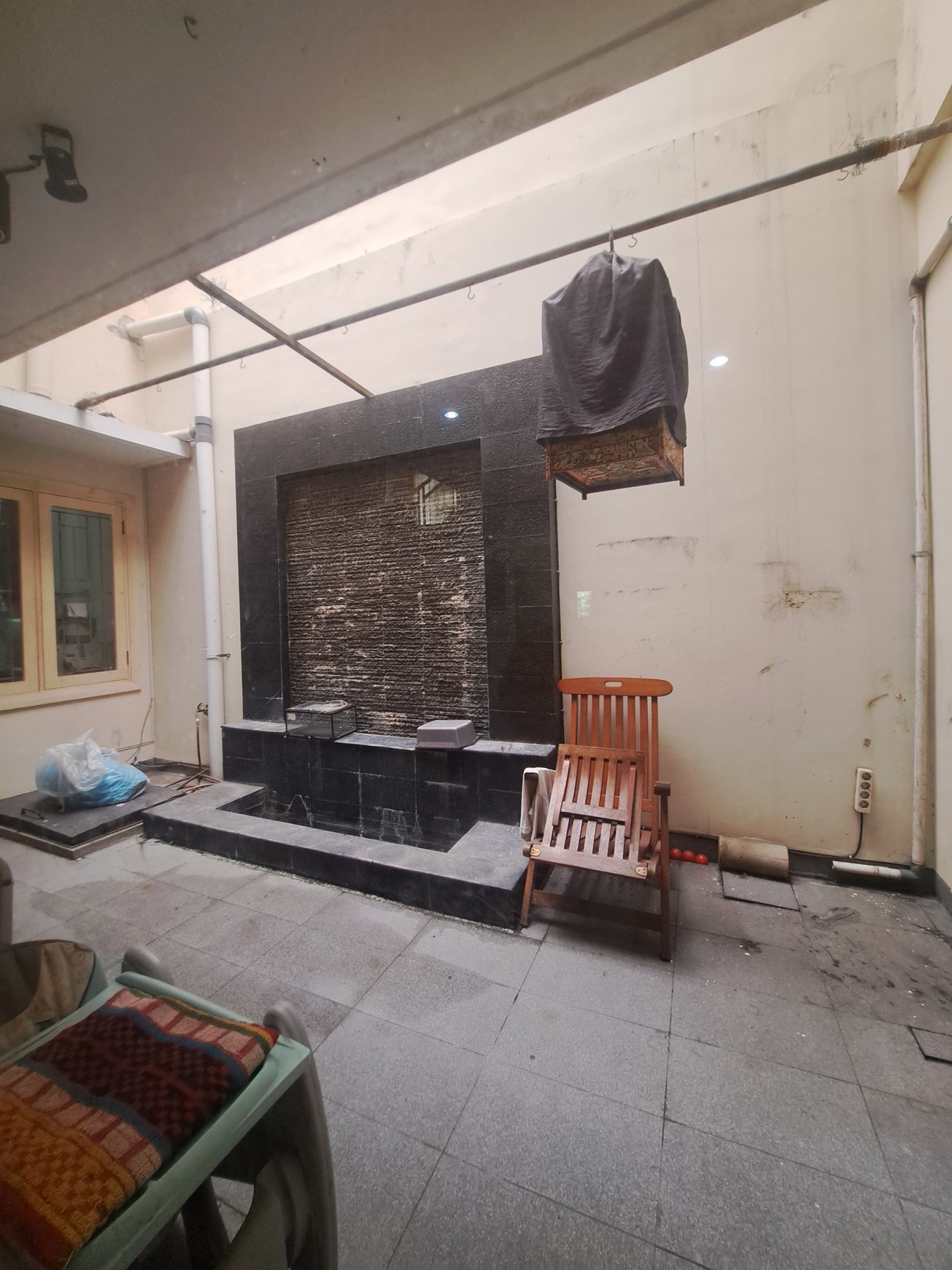 Rumah Terawat di Lebak Bulus Posisi Hook Harga Termurah