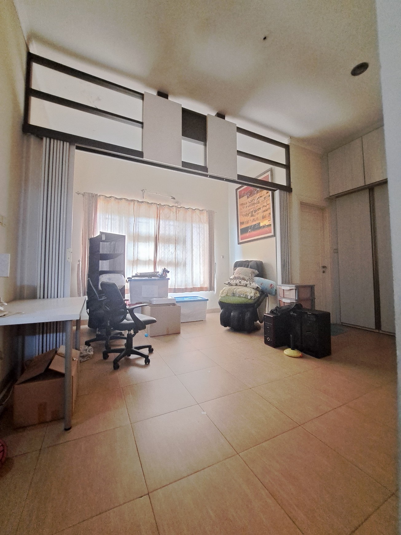 Rumah Terawat di Lebak Bulus Posisi Hook Harga Termurah