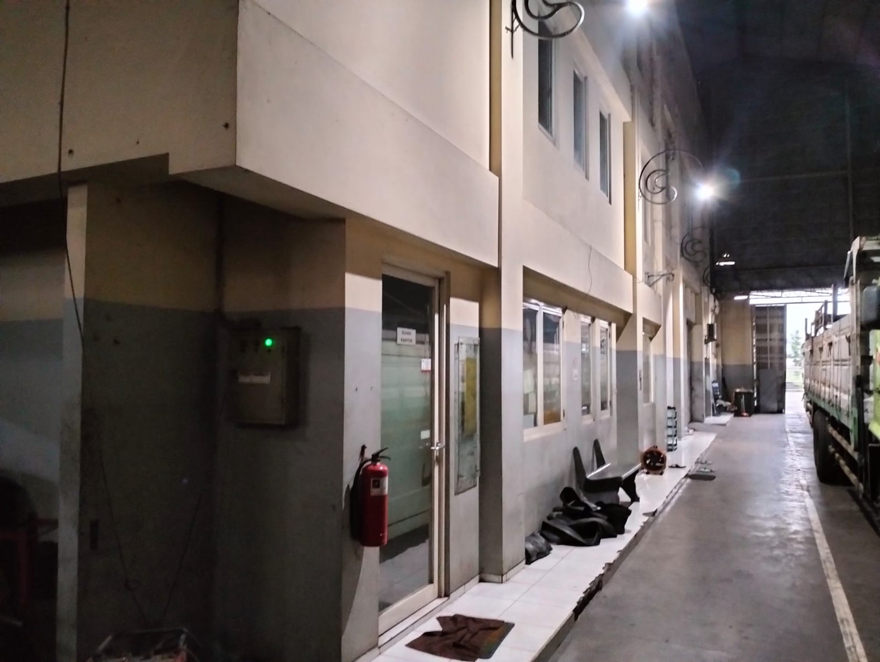 DIJUAL WORKSHOP SIAP PAKAI JL. RAYA BY PASS KRIAN SIDOARJO